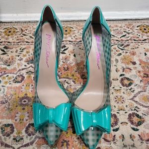 BETSEY JOHNSON NWOT Prince P. pumps Stiletto | Gingham Print | Teal | s…